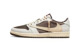 Jordan 1 Retro Low OG SP Travis Scott Reverse Mocha